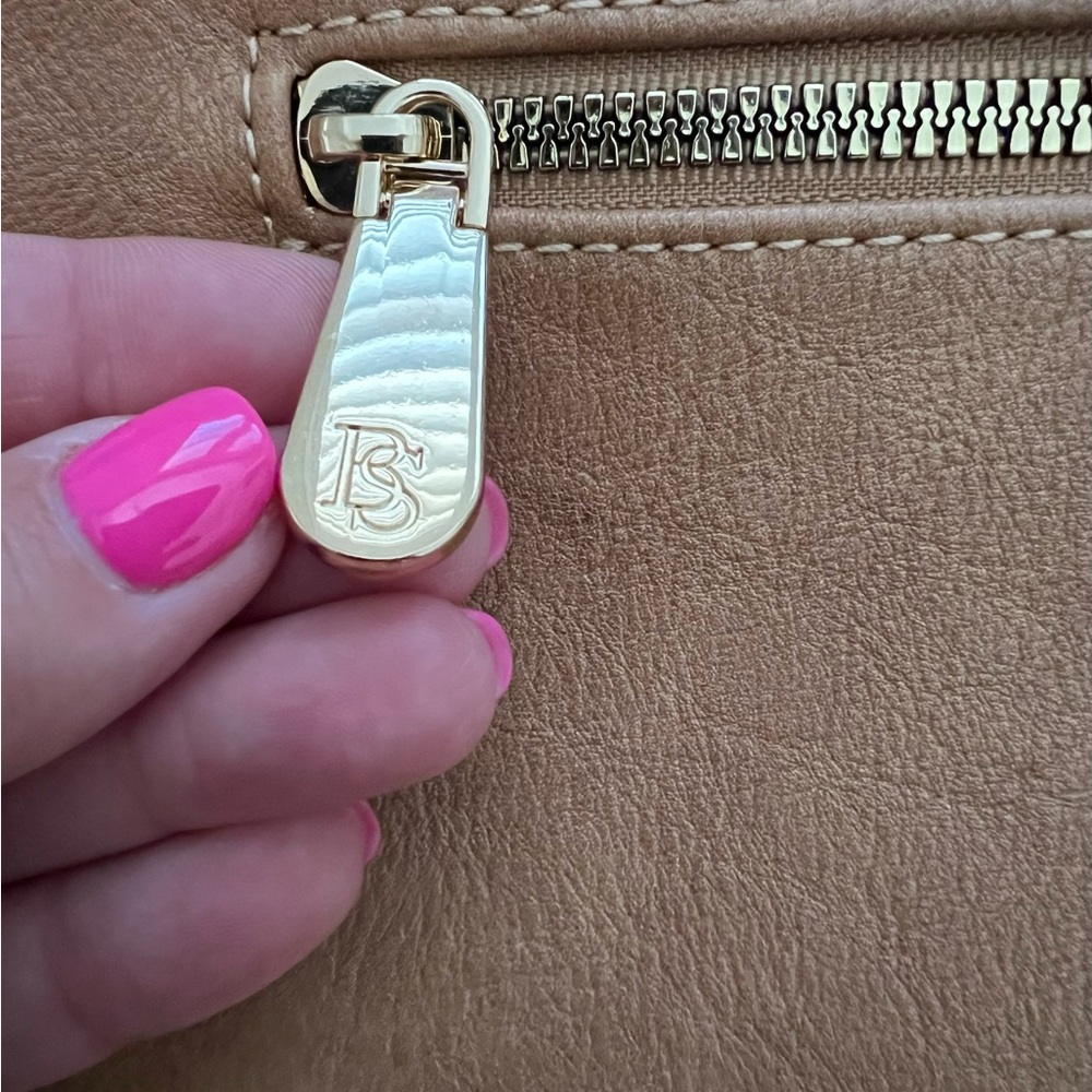 ✨NWOT✨ Crossbody Bag - Picture 7 of 10